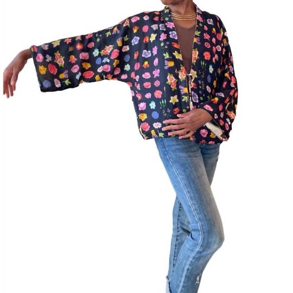 JOHNNY WAS Stano Makenna Reversible Silk Kimono Cardigan Black Floral Patchwork - Picture 15 of 15
